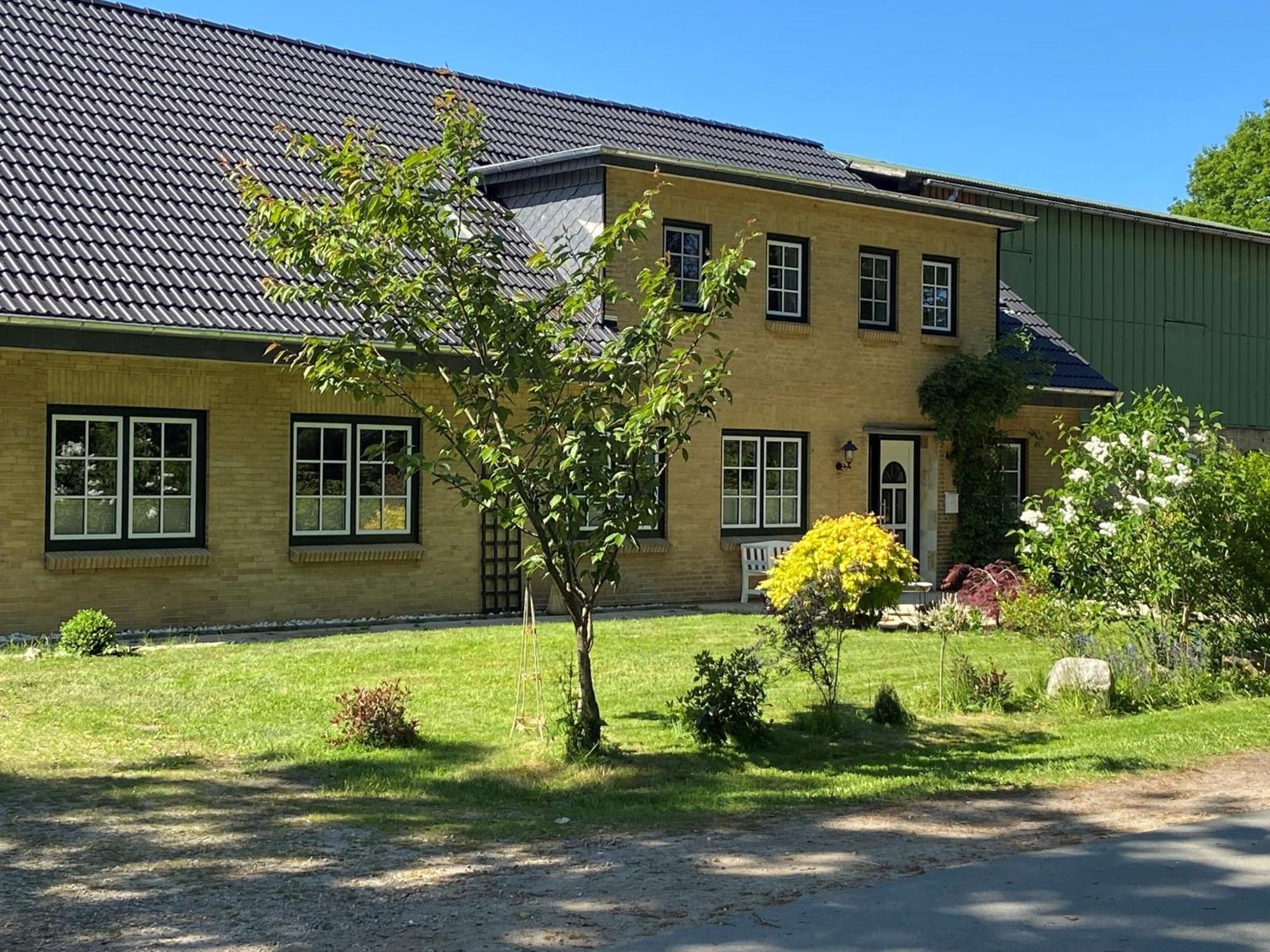 Ferienwohnung Reitanlage Baerenz Selk Exteriör bild